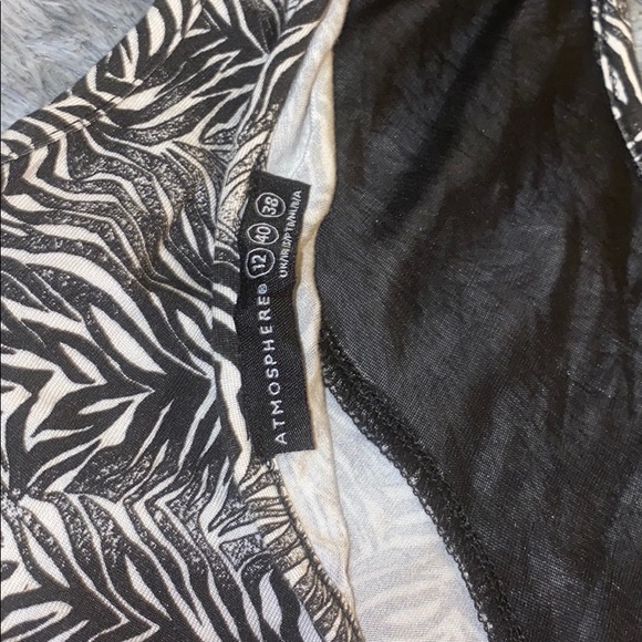 COPY - Zebra print mesh dress - Picture 6 of 8